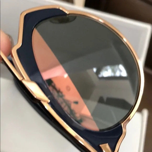 AUTHENTIC DIOR SO REAL NAVI SUNGLASSES - Picture 3 of 4